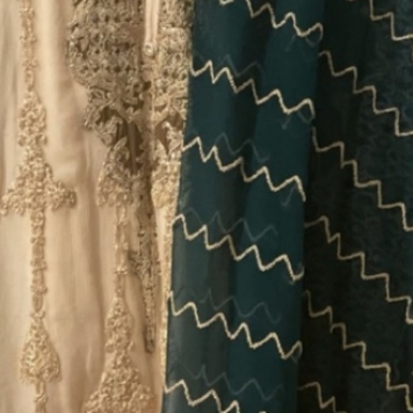 Designer ASIM JOFA Wedding Shalwar Kameez - Picture 5 of 6